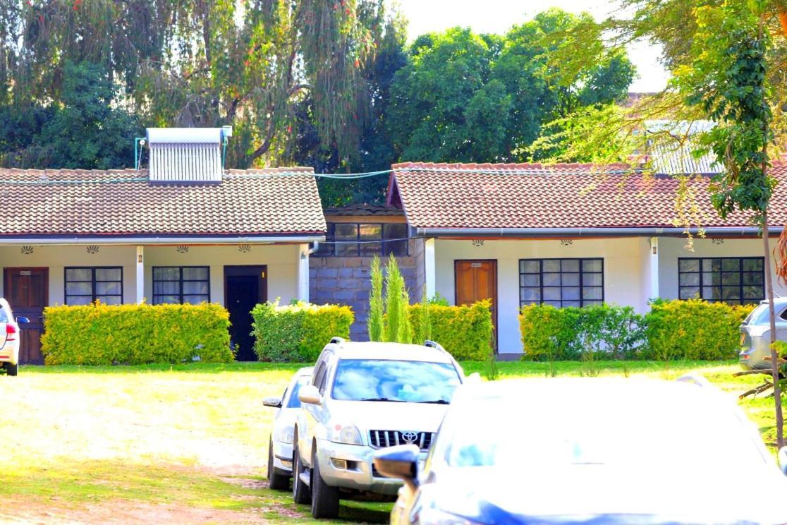 Riverside Villas Nanyuki Eksteriør billede